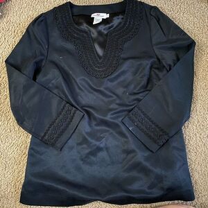 Womens Vineyard Vines Embroidered Black Silk Dress Shirt Blouse